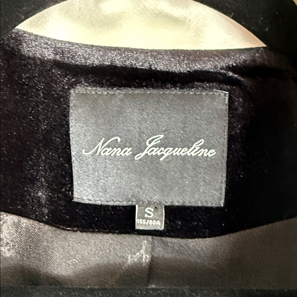 Nana Jacqueline Victoria Velvet Blazer - Picture 5 of 12